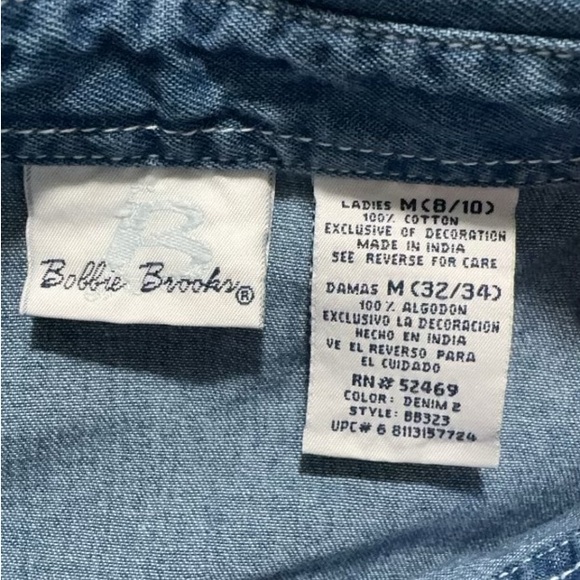 VINTAGE BOBBIE BROOKS CHRISTMAS DENIM LONG SLEEVE BUTTON UP SHIRT. SIZE M (8-10) - Picture 4 of 4